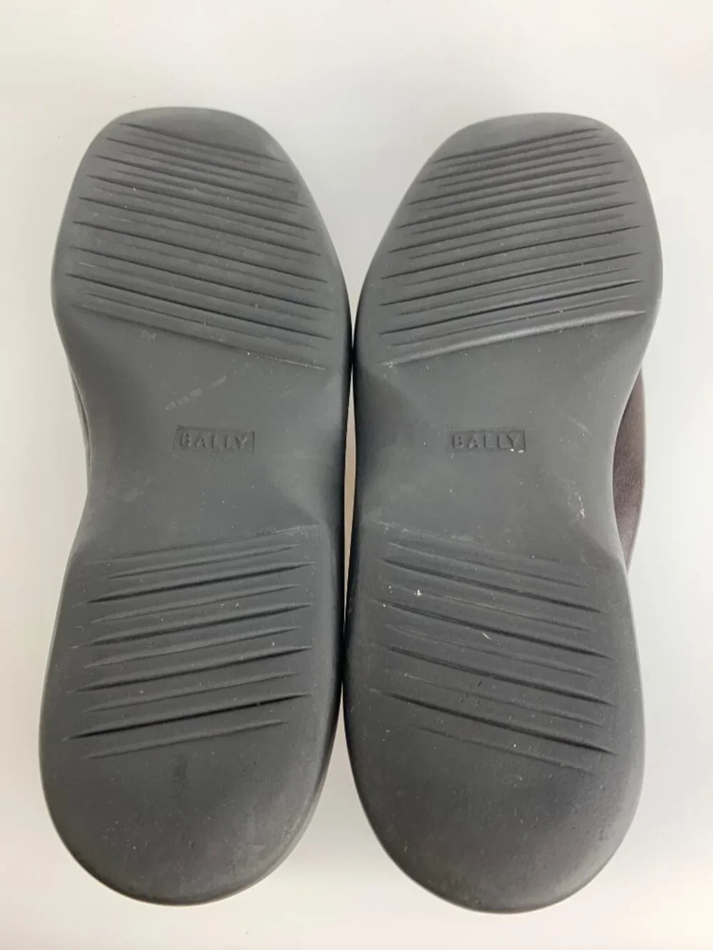 Vintage Bally's Men's Leather Loafers size 10